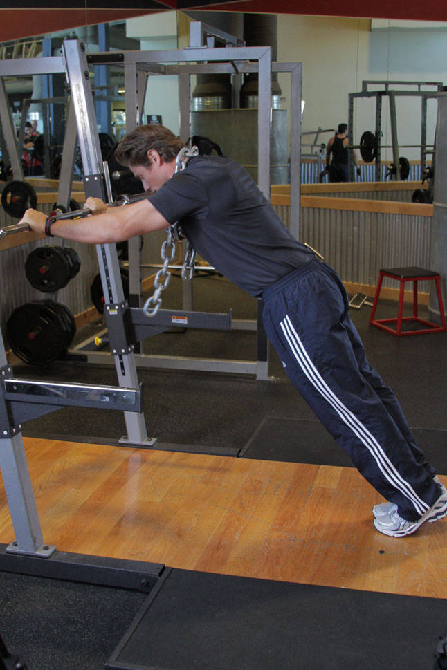 Body Tricep Press — starting position