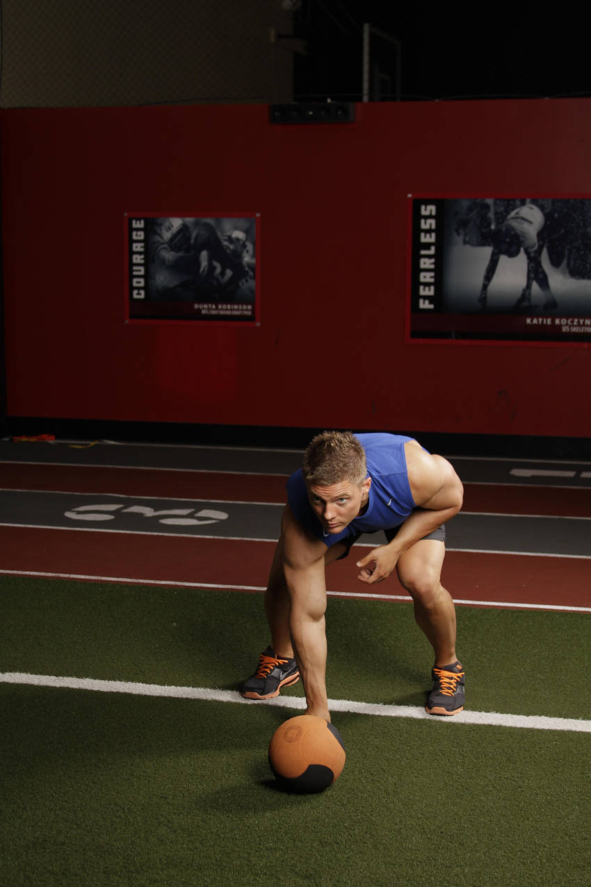 Chest Push from 3 point stance — starting position