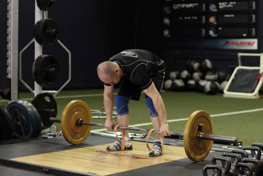 Deadlift with Bands — starting position