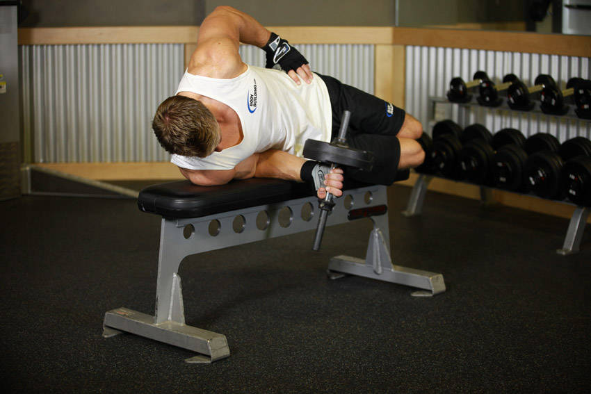 Dumbbell Lying Supination — starting position
