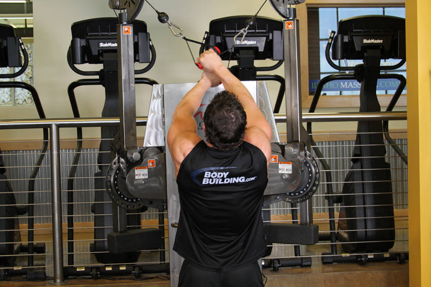 Full Range-Of-Motion Lat Pulldown — starting position