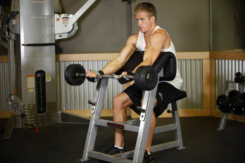 Preacher Curl — starting position