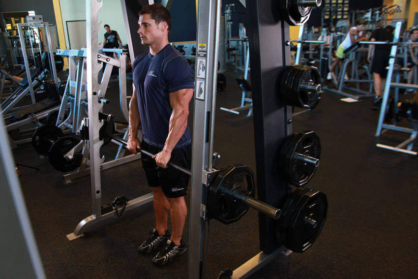 Smith Machine Upright Row — starting position